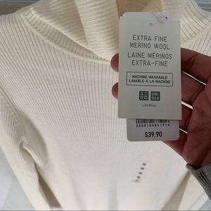 Uniqlo extra fine merino wool ribbed turtleneck